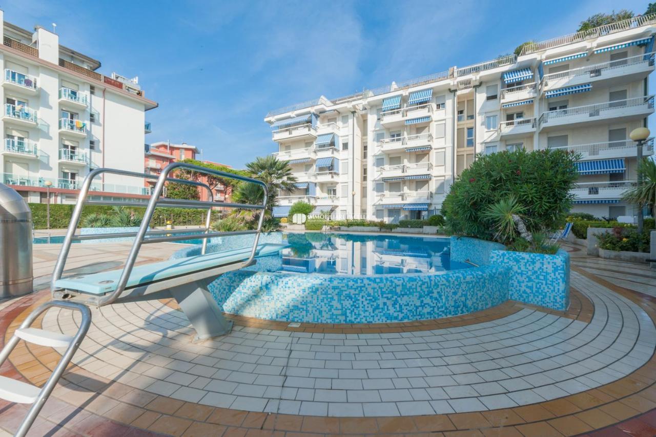 Residence Mexico Immobiliare Pacella Lido di Jesolo Exterior foto